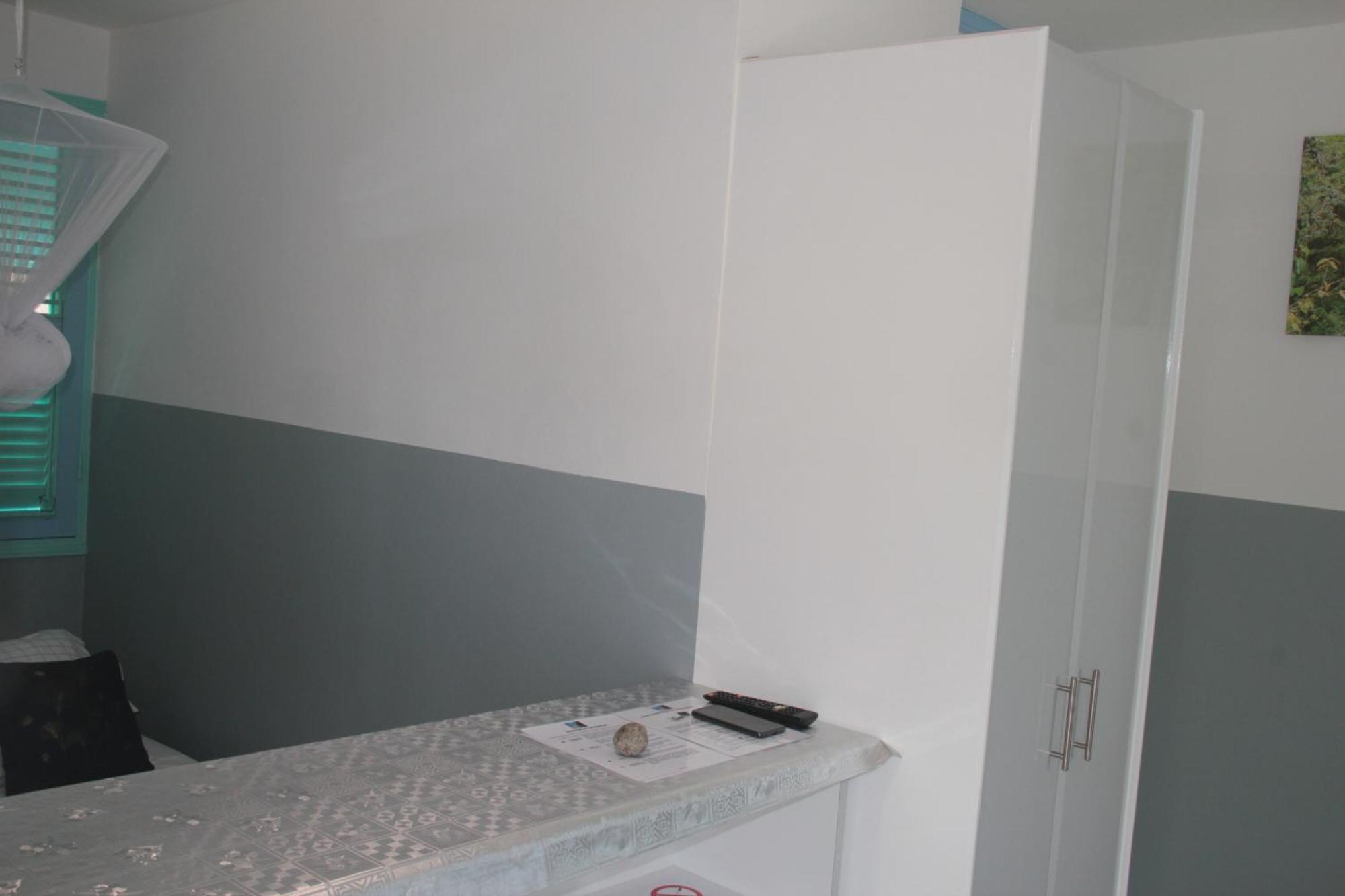 Lambano Studio Grand-Bourg  Экстерьер фото